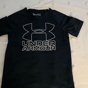 Under Armour shirt YLG